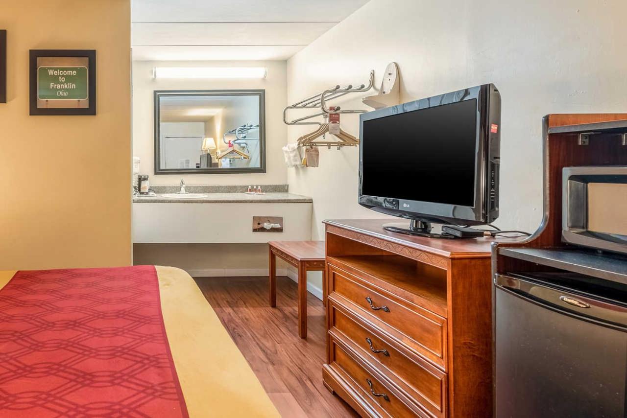 Econo Lodge Franklin Eksteriør bilde