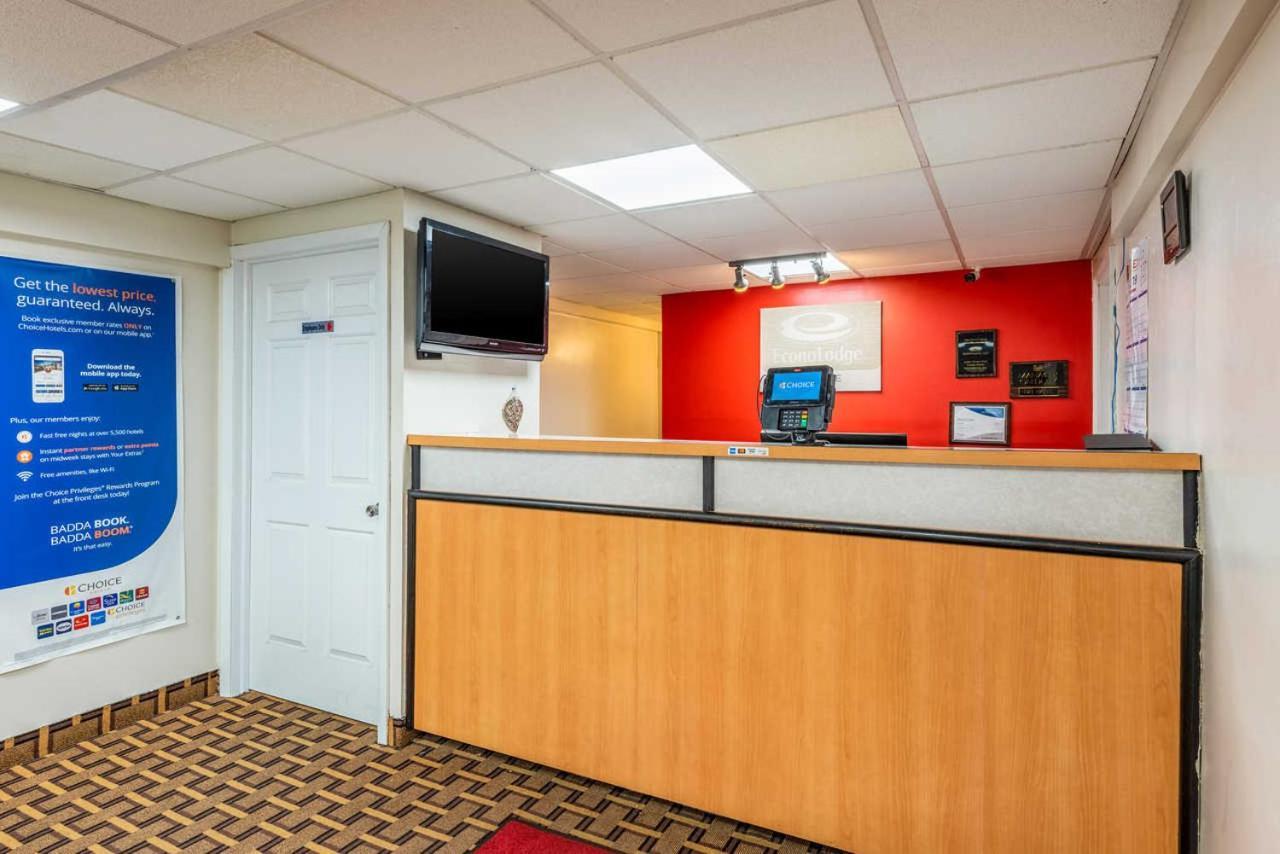 Econo Lodge Franklin Eksteriør bilde