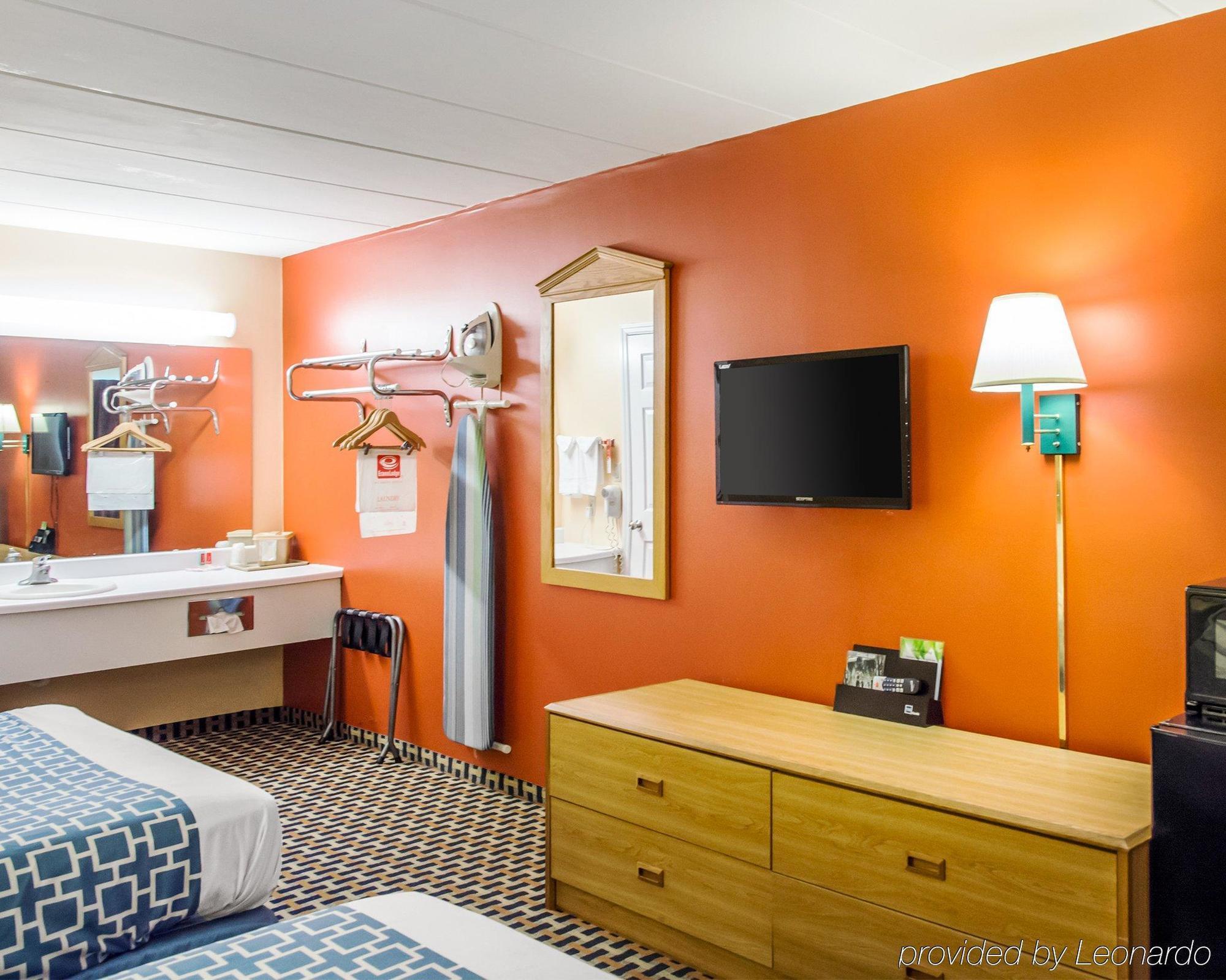 Econo Lodge Franklin Eksteriør bilde
